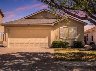 3520 Morgan Meadows Dr NE, Rio Rancho, NM 87144