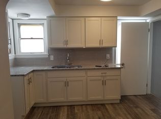 4980 Edgepark Dr, Garfield Heights, OH