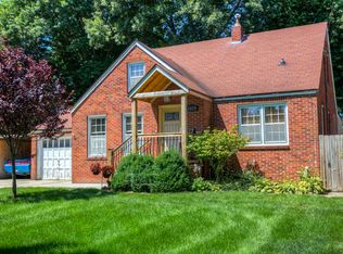 4020 70th St, Urbandale, IA 50322