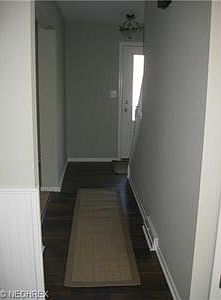 3rd image of 302 Brentwood Dr