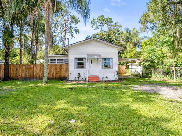 5105 Chilkoot St, Tampa, FL 33617