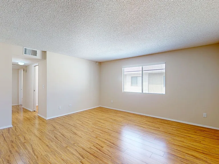 2532hu — Photo 4