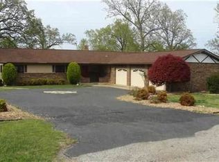 360 Forest Hills Dr, Mountain Home, AR 72653
