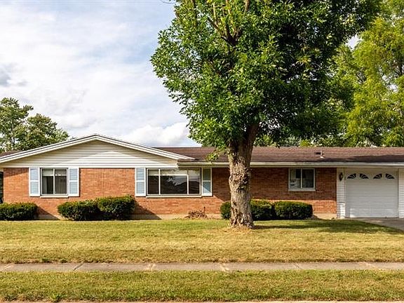 2nd image of 400 Vaniman Ave
