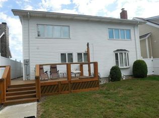 687 S Linwood Beach Rd, Linwood, MI 48634