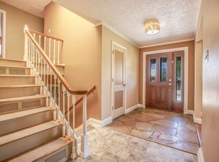 7908 Sierra Azul Ave NE, Albuquerque, NM 87110