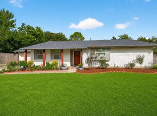 11126 Cedarhurst Dr, Houston, TX 77096