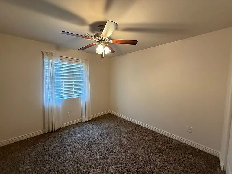 10191 E 34th Ln — Photo 24