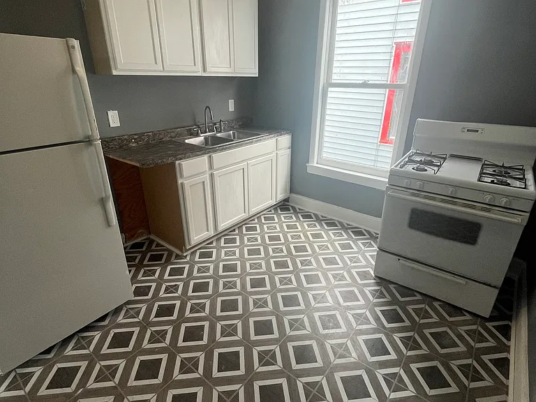 1008 Bleecker St #2F — Photo 4