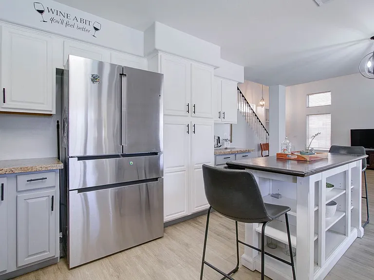 2576 E Brooks St — Photo 32