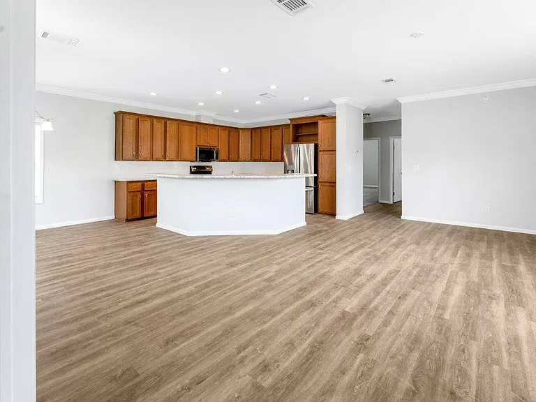 3337 Walden Shores Dr #229 — Photo 3