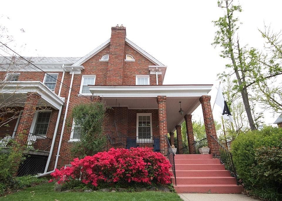 Elegant Front Entry