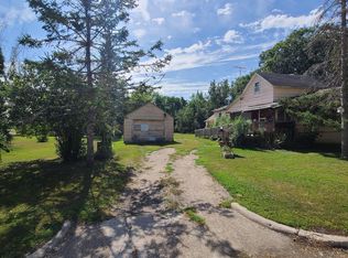 14 6th Ave E, Ada, MN 56510