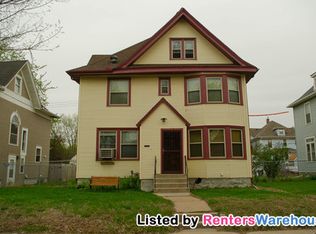 928 Hague Ave, Saint Paul, MN 55104