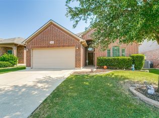 10436 Merced Lake Rd, Fort Worth, TX 76177