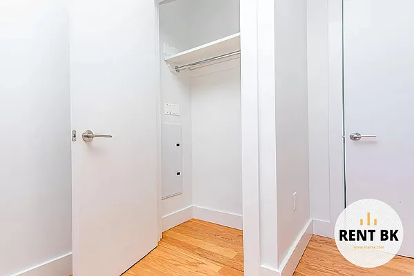 Rented by RENTBK LLC | media 5