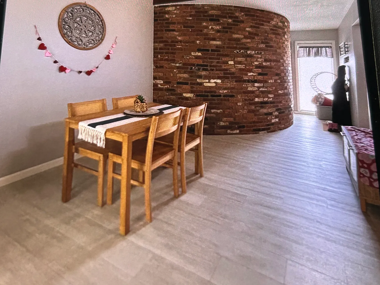2 bed, 1.5 bath, 1000 sqft, $2,500 — Photo 1