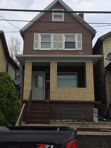 110 1/2 W 11th Ave Photo 1