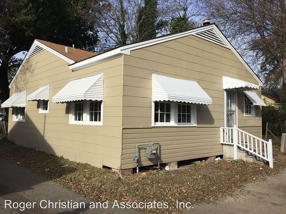 2nd image of 3011 Elm St