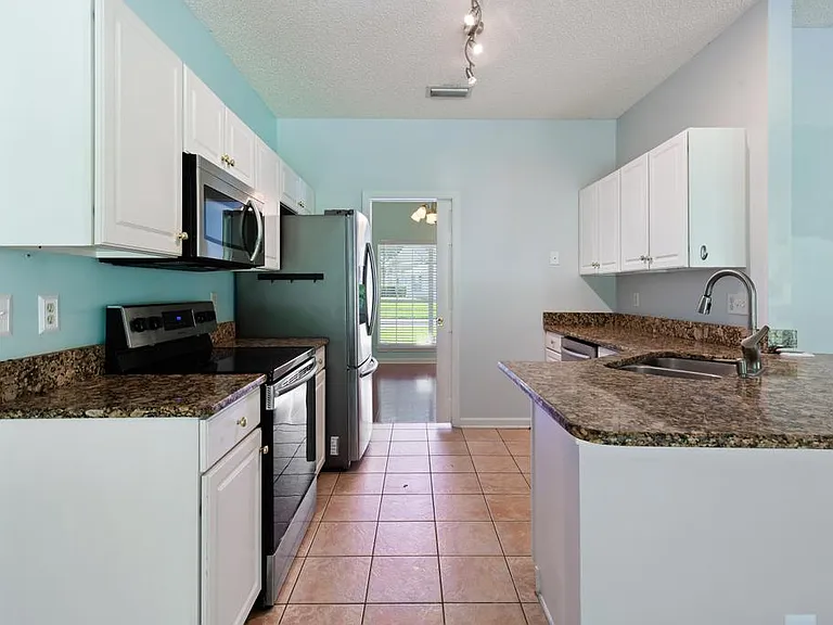 13480 Gallant Fox Cir W — Photo 14