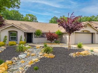 11414 Rugby Hill Dr, Redding, CA 96003