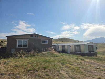 158 Dry Creek Rd S, Emigrant, MT, 59027