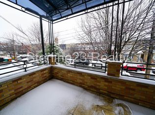 22-28 28th St #2A, Astoria, NY 11105