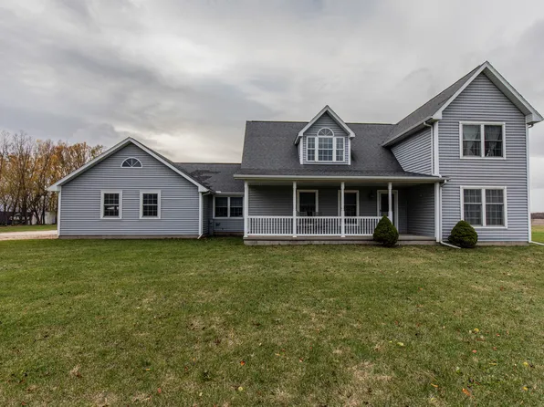 4227 E 4th Rd, Mendota, IL 61342