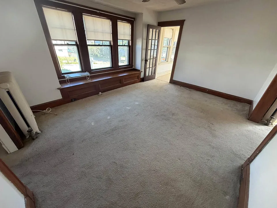 62 Templeton Pkwy #1