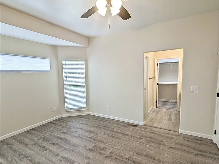 1611 Costa Del Sol — Photo 26