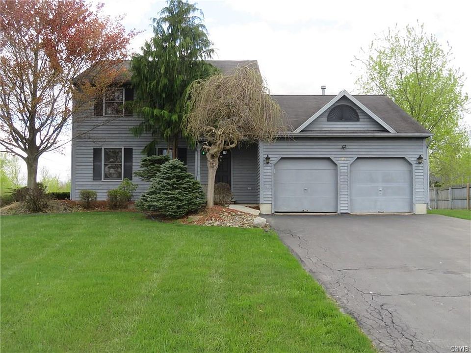 1st image of 6127 Owlwood Dr