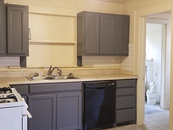 4th image of 826 S Florida St #A