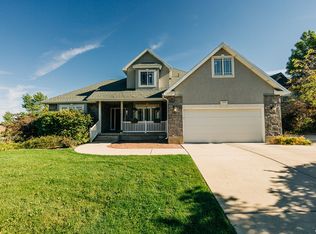 549 Aspen Ridge Ln, Providence, UT 84332