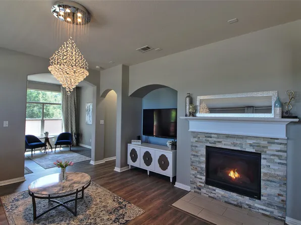 604 Cedarview Dr, Garland, TX 75040