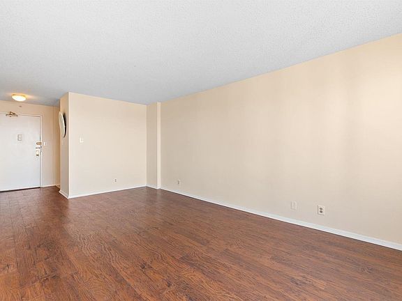 4th image of 225 Saint Pauls Ave APT 9B