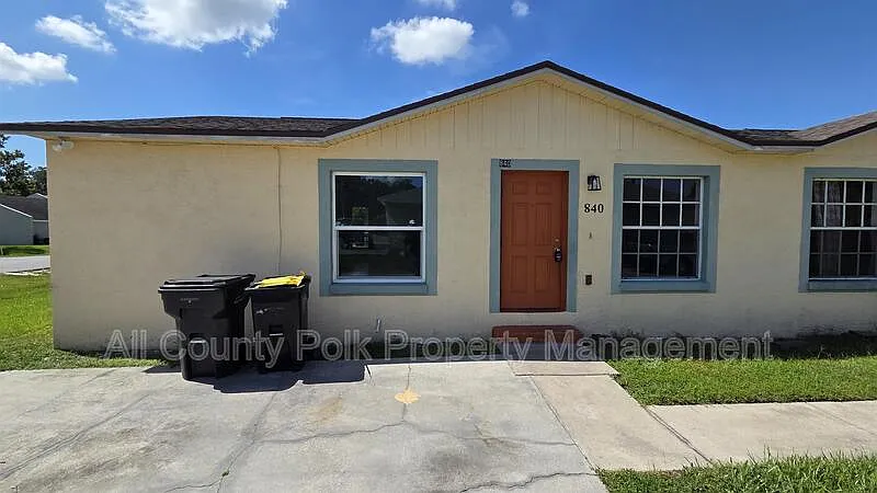 840 Fox Lake Dr