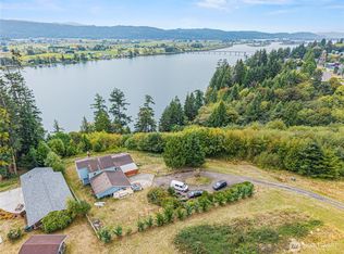 338 E State Route 4, Cathlamet, WA 98612