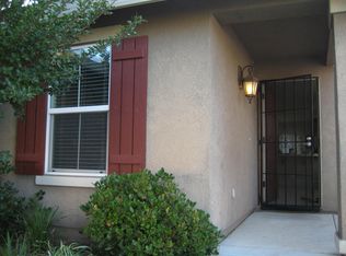 8645 W Wing Dr, Elk Grove, CA 95758