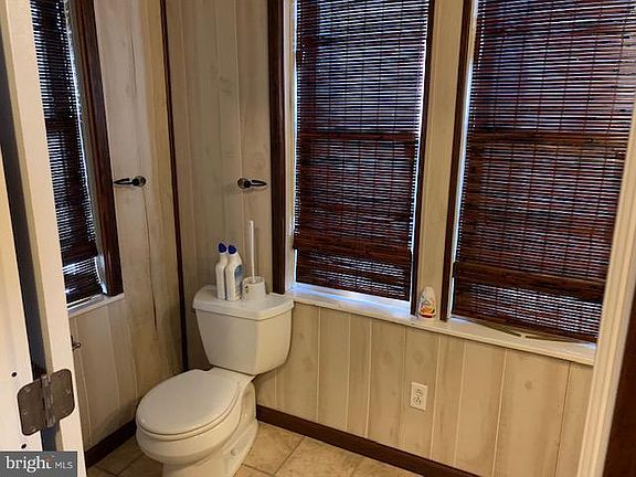 5th image of 1618 Mount Rose Ave