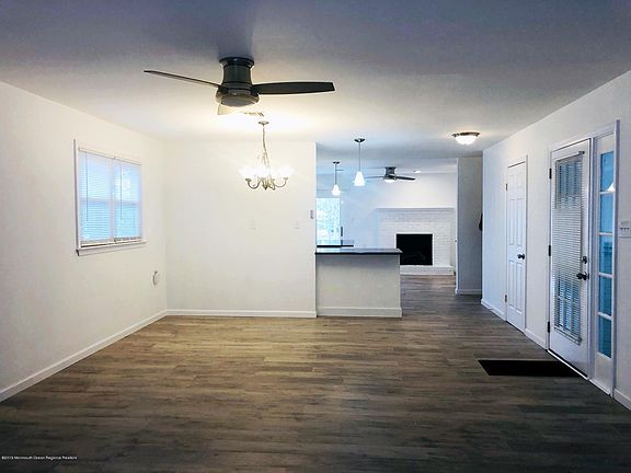 2nd image of 440 Jamaica Blvd