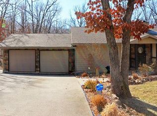 82 Spirea Point, Lake Ozark, MO 65049