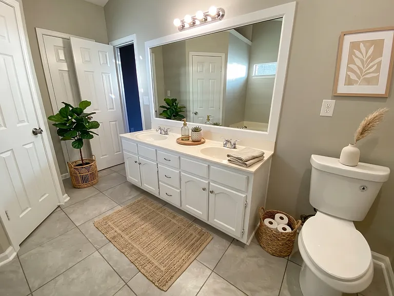 4235 Triple Crown Loop — Photo 8
