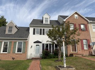 390 Cardinal Rd, Lititz, PA 17543