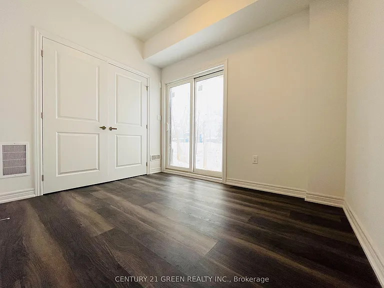 575 Woodward Ave #11 — Photo 8