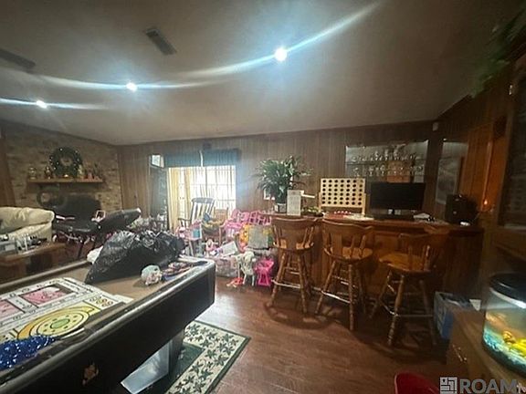 2nd image of 6262 Wright Dr