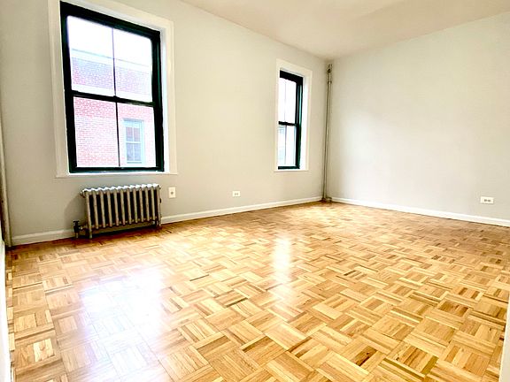 3rd image of 536 E 79th St APT 6L