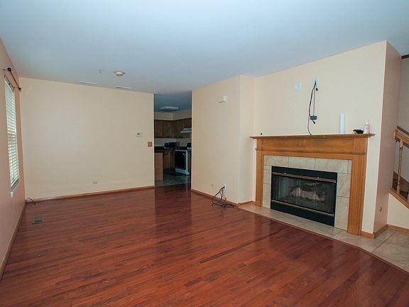 2nd image of 1369 Orleans Dr