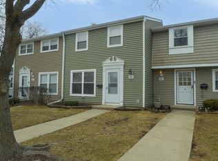 804 Mansfield Ct, Schaumburg, IL