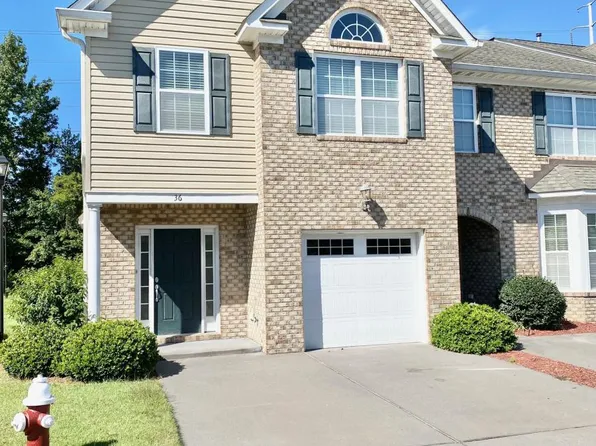 36 Rutland Dr, Hampton, VA 23666
