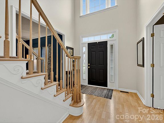 3rd image of 5405 Frederick St